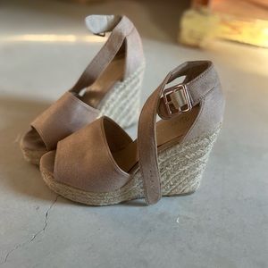LAST CALL!!! SIZE 7 WEDGES